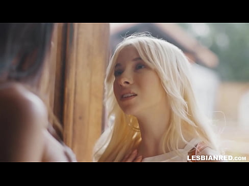 ❤️ Dívka se po několika měsících vrátí domů a skončí u lízání kundy své nevlastní matky ❤ Sex video u nás cs.sexeey.ru