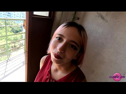❤️ Studentka smyslně kouří cizince ve vnitrozemí - sperma na tváři ❤ Sex video u nás cs.sexeey.ru